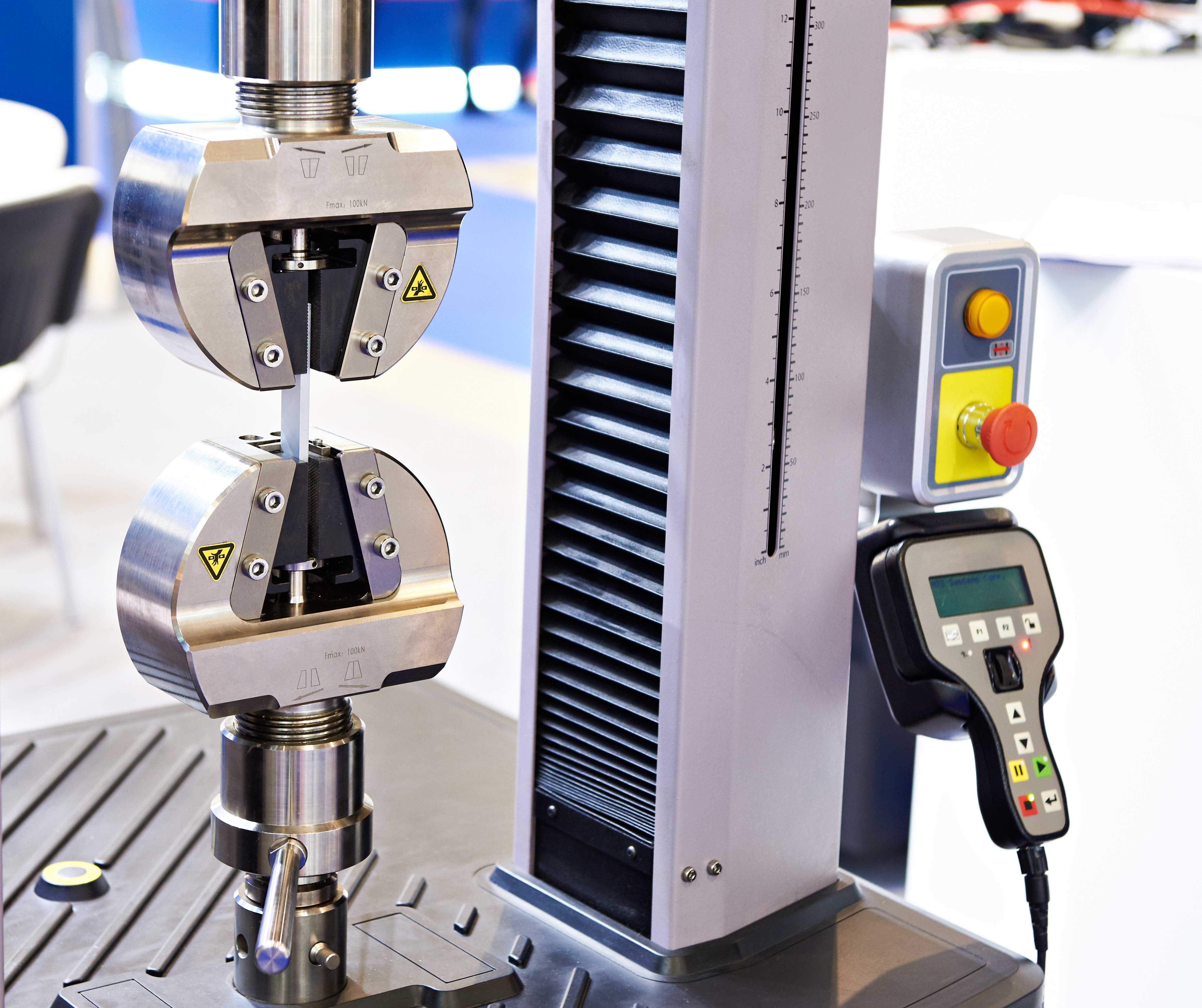 Materials Testing Machine